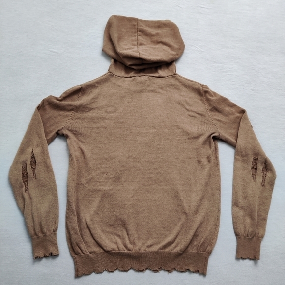 FOREVER 21 distressed sweater for women Small - Picture 2 of 12